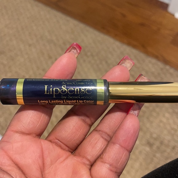 LIPSENSE - Team Wicked - Picture 2 of 3